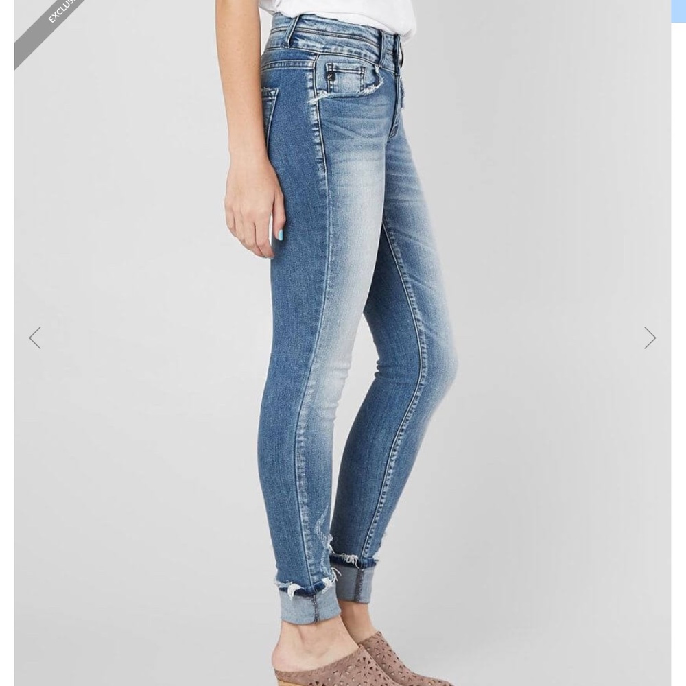 $18 flash sale! Buckle Signature Mid-Rise Ankle Skinny Jean KANCAN 23 Sold out - Picture 2 of 3